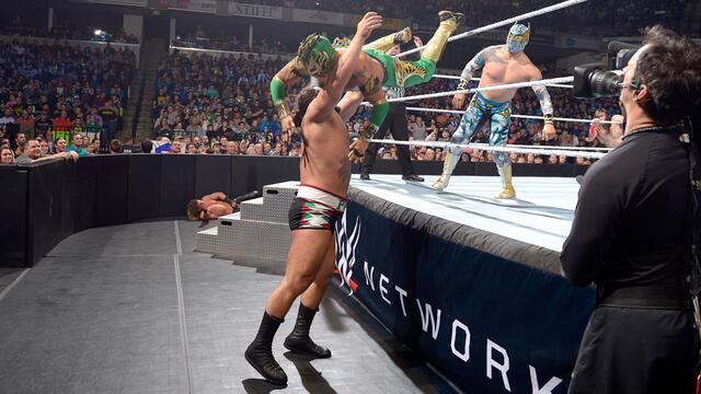 WWE Photo