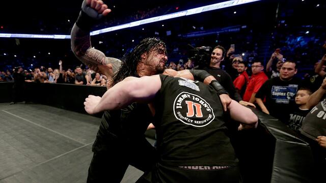 WWE Photo
