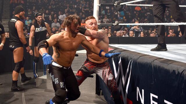 WWE Photo