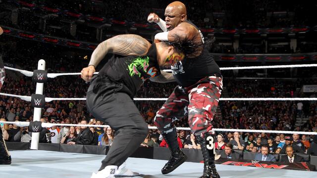 WWE Photo
