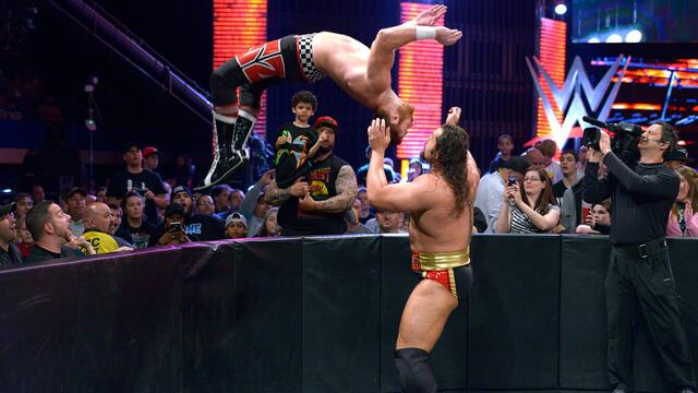 WWE Photo