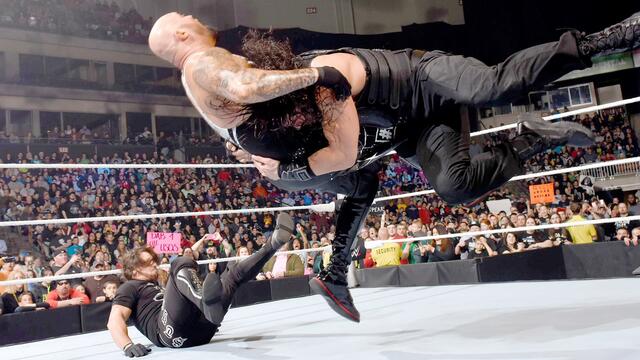 WWE Photo