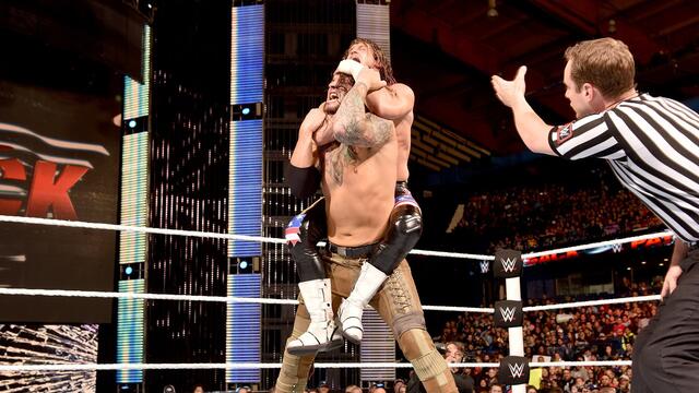 WWE Photo