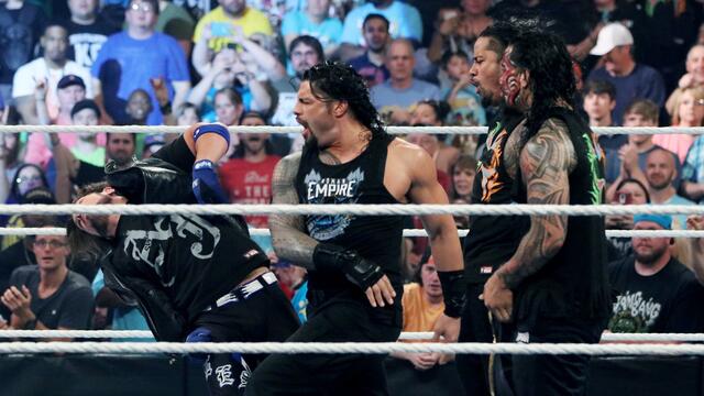 WWE Photo