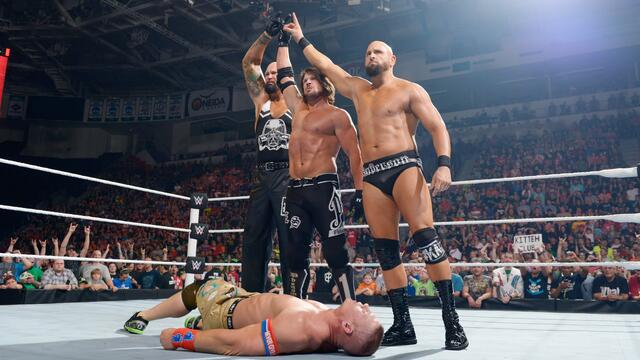 WWE Photo