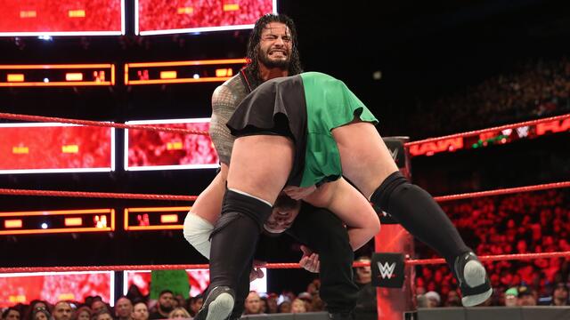 WWE Photo