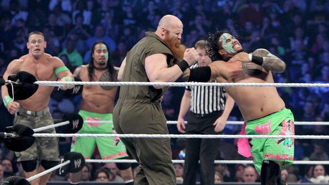 WWE Photo