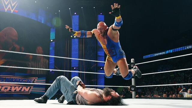 WWE Photo