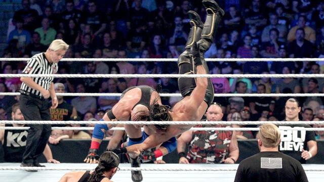 WWE Photo