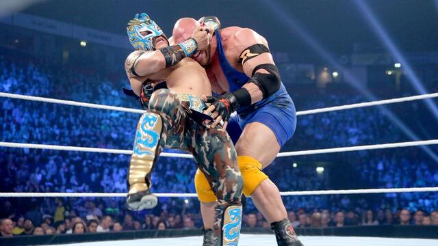 WWE Photo
