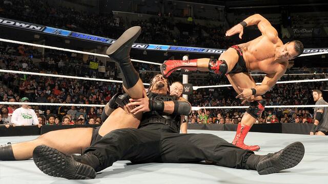 WWE Photo