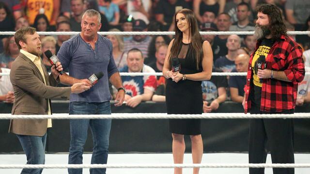 WWE Photo