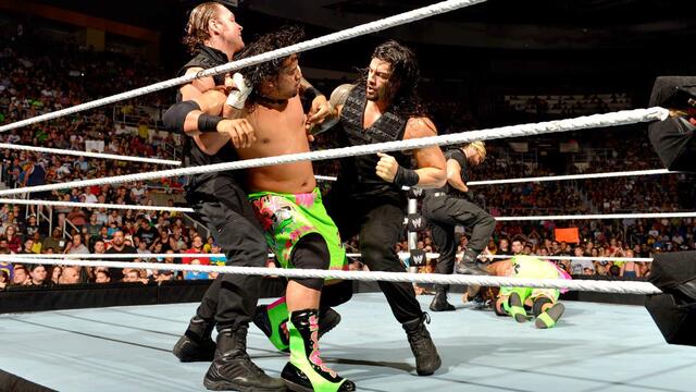 WWE Photo