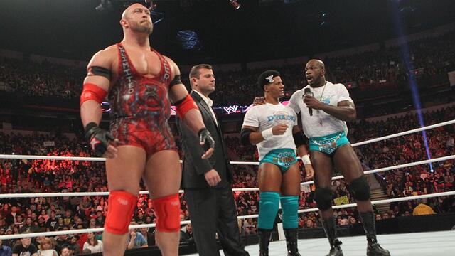 WWE Photo