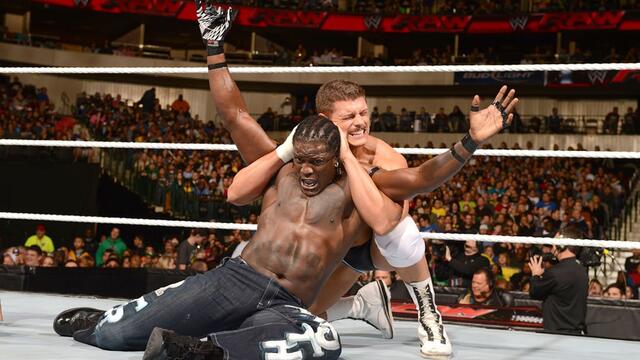 WWE Photo