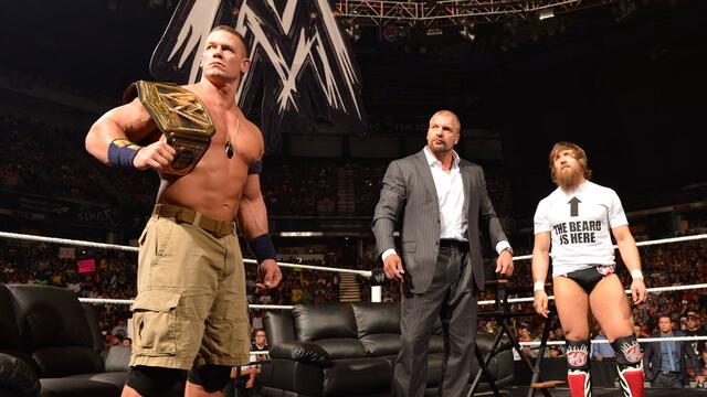 WWE Photo