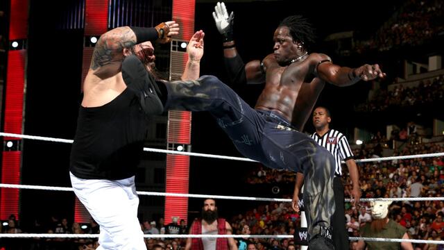 WWE Photo