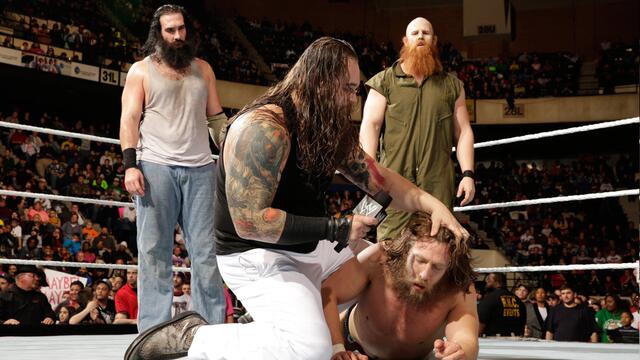 WWE Photo