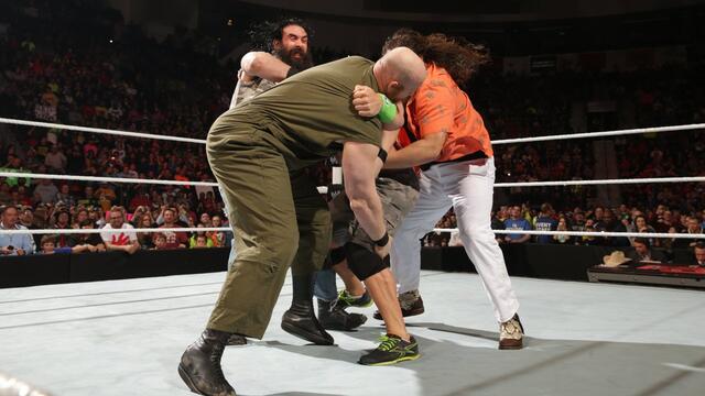 WWE Photo