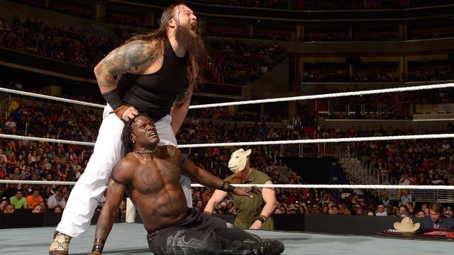 WWE Photo
