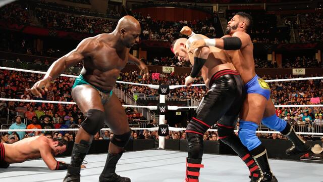 WWE Photo
