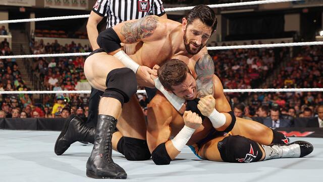 WWE Photo
