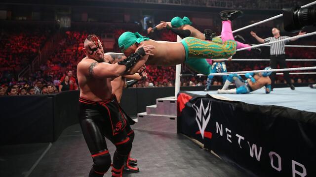 WWE Photo