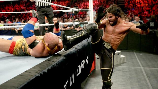 WWE Photo