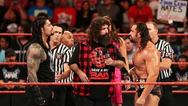 WWE Photo