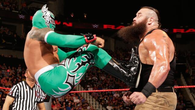 WWE Photo