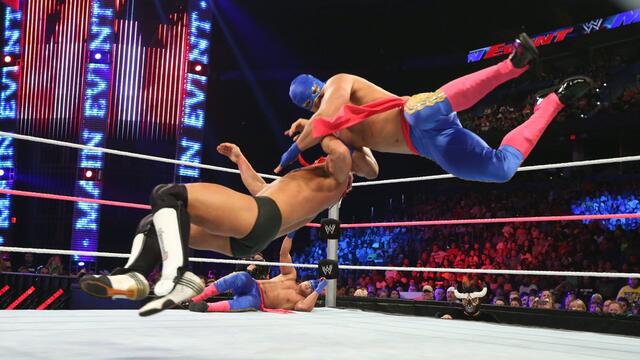 WWE Photo