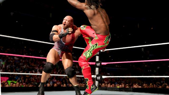 WWE Photo