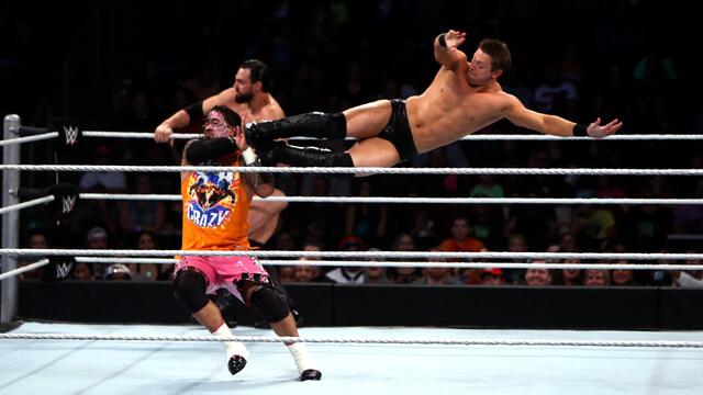 WWE Photo