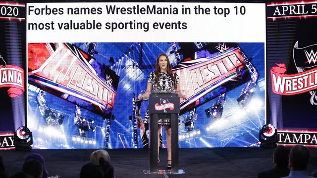 WWE Photo