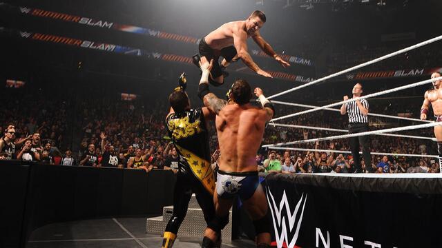 WWE Photo