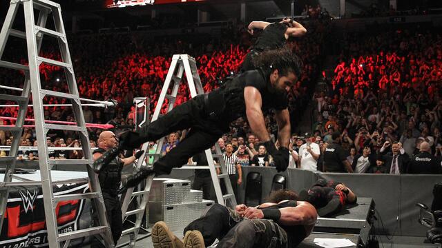 WWE Photo