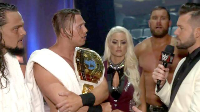 WWE Photo