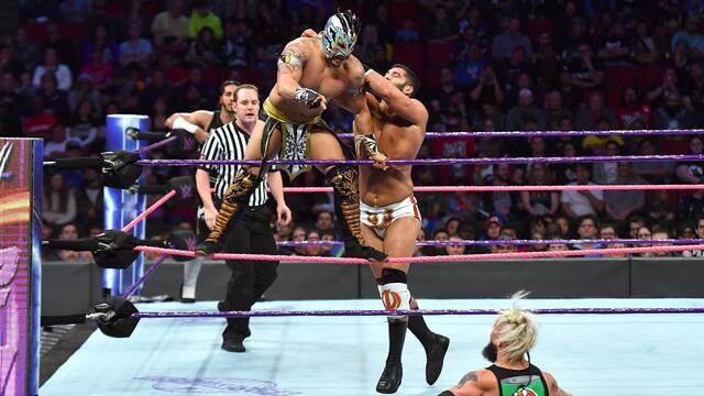 WWE Photo