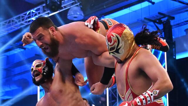 WWE Photo