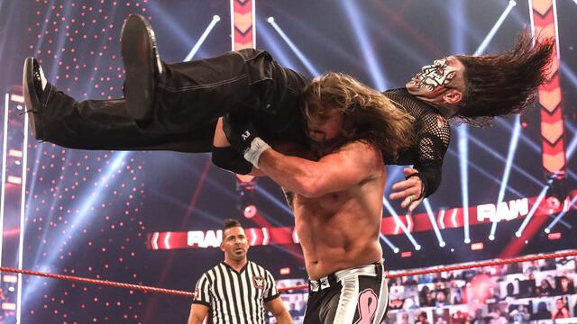 WWE Photo