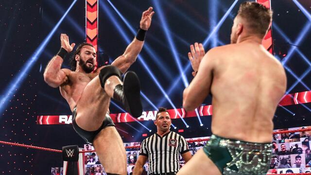 WWE Photo