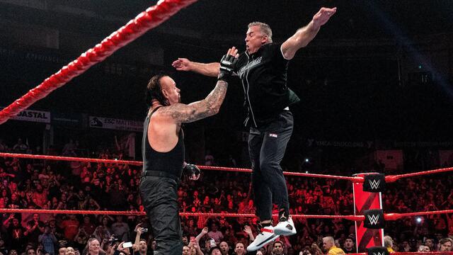 WWE Photo