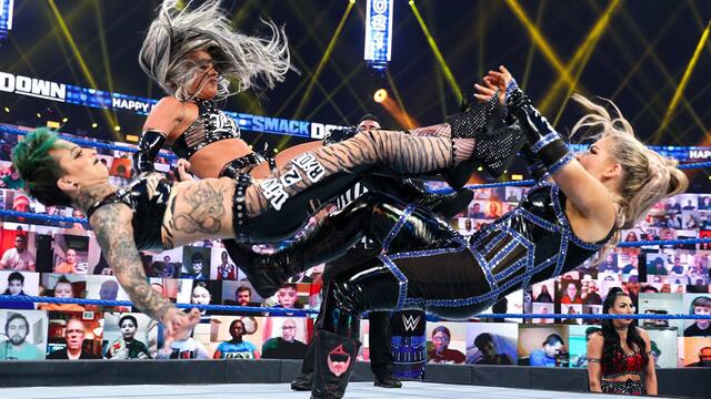 WWE Photo