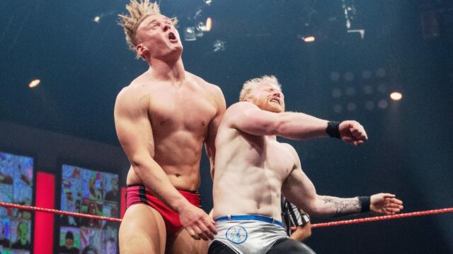 WWE Photo