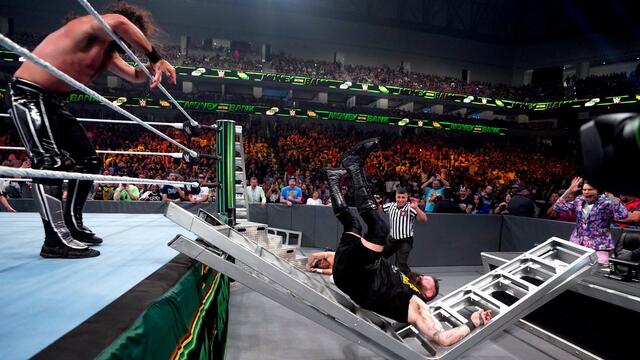 WWE Photo
