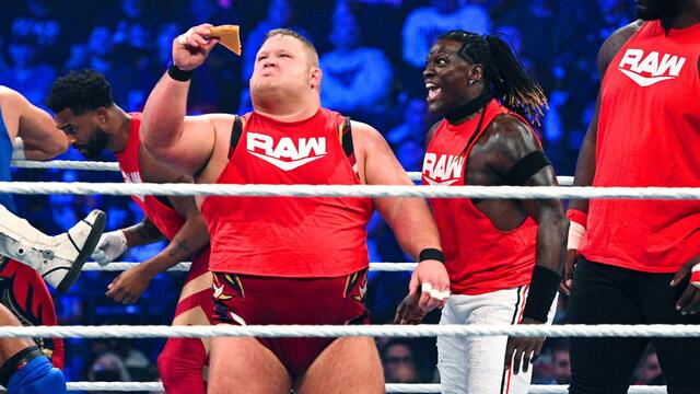 WWE Photo