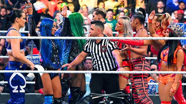 WWE Photo