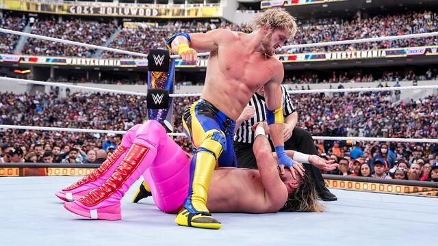 WWE Photo