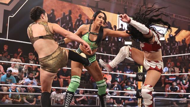 WWE Photo