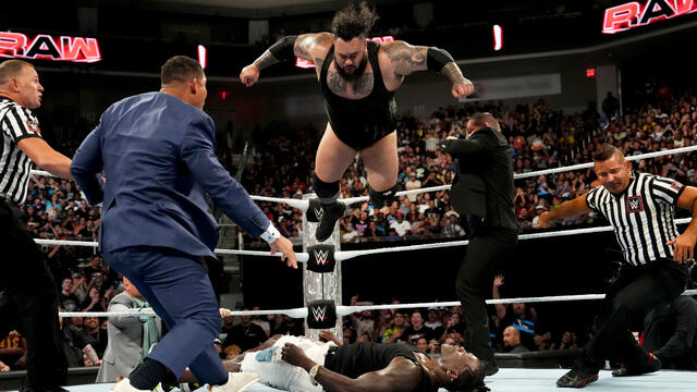 WWE Photo